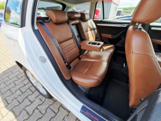 https://www.evidenceautobazaru.cz/data/2025/05/26/imgs/23377_xp5kl.jpg