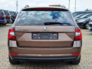 https://www.evidenceautobazaru.cz/data/2025/05/27/imgs/38974_59dd7.jpg