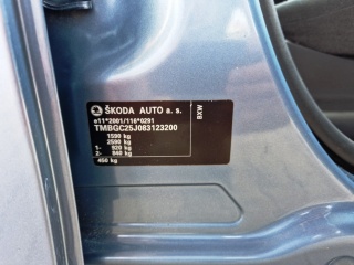 https://www.evidenceautobazaru.cz/data/2025/06/04/imgs/39064_9hg49.jpg