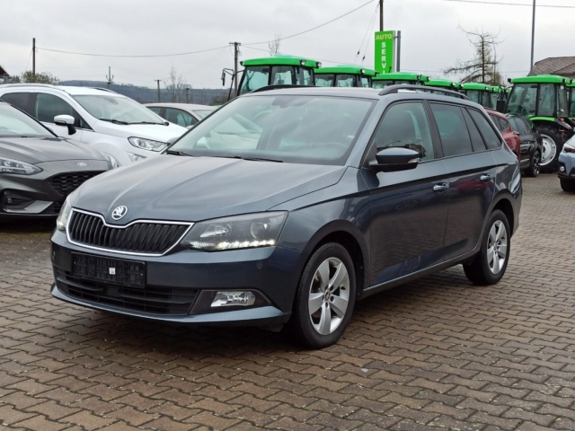 Škoda Fabia 1.4TDi 66KW 7°DSG NAVI FRONT 