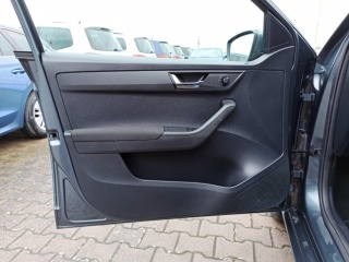 https://www.evidenceautobazaru.cz/data/2023_04_14/imgs/11859_3cyi0.jpg