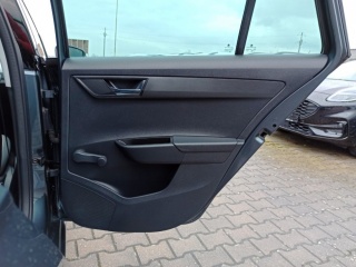 https://www.evidenceautobazaru.cz/data/2023_04_14/imgs/11859_8rcya.jpg