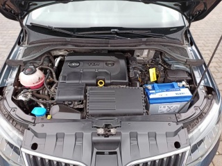 https://www.evidenceautobazaru.cz/data/2023_04_14/imgs/11859_qs4pl.jpg