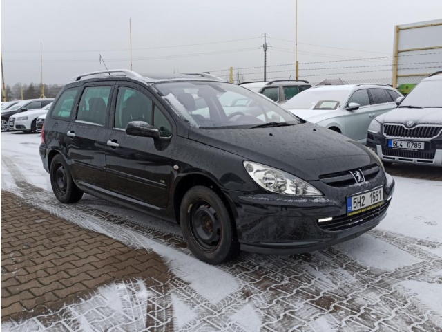 Peugeot 307 1.6HDi 80kW PANORAMA