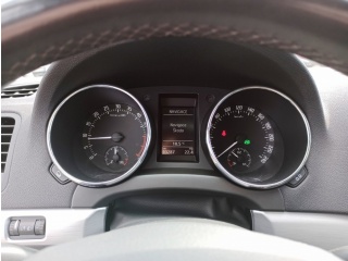 https://www.evidenceautobazaru.cz/data/2023_04_25/imgs/12363_7ss12.jpg