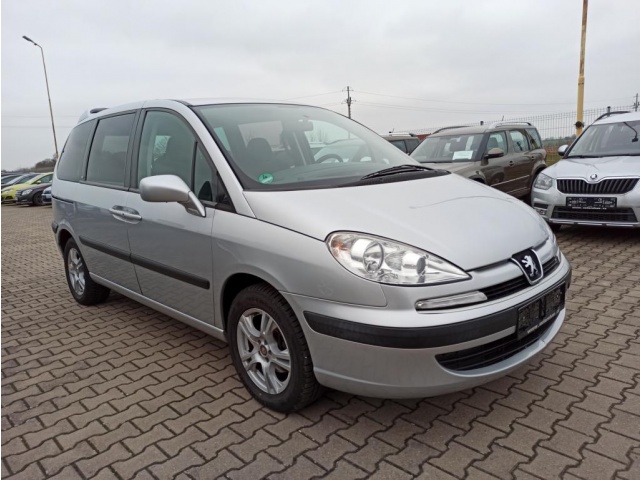 Peugeot 807 2.0HDi 100kW TEMPOMAT