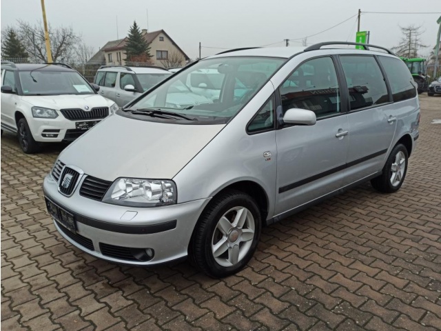 Seat Alhambra 2.0TDi 103kW 7MÍST KLIMA PDC