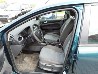 https://www.evidenceautobazaru.cz/data/2023_05_18/imgs/13352_3zeoe.jpg