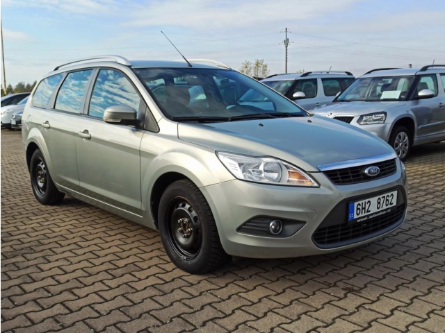 Ford Focus 1.6i 16V 74KW DIGI KLIMA TAŽNÉ