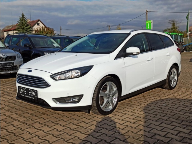 Ford Focus 1.5i EB 150PS M/T TITAN NAVI WINTER
