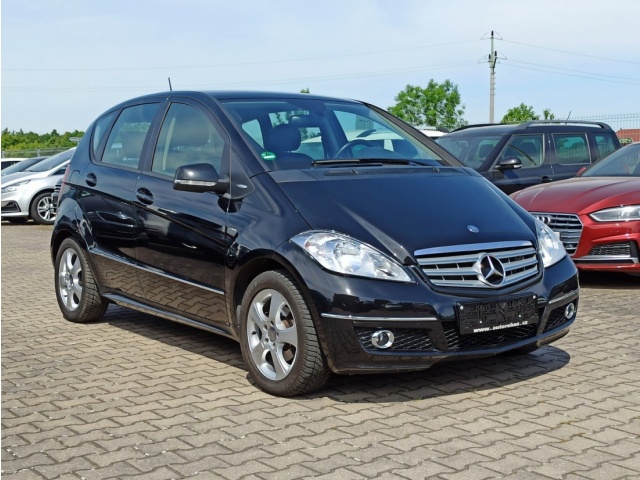 Mercedes Benz A 200 A 200 2.0i 136PS AVANTGARDE VÝ