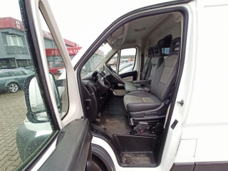 https://www.evidenceautobazaru.cz/data/2023_01_02/imgs/7296_5tkh2.jpg