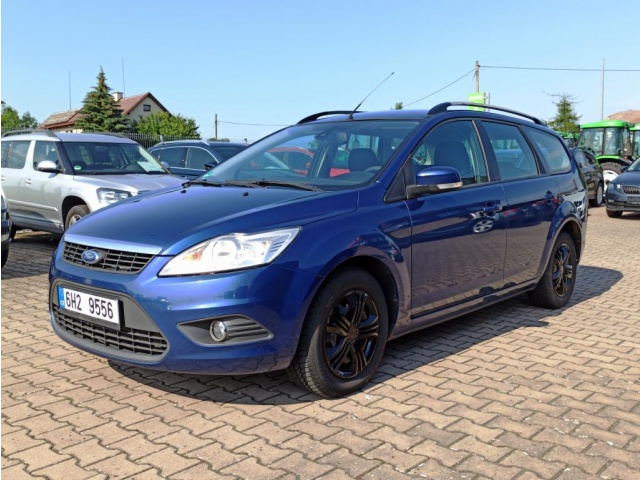 Ford Focus 1.6TDCi 109PS KLIMA VÝHŘEV SKLA