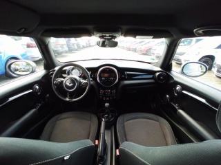 https://www.evidenceautobazaru.cz/data/2023_01_02/imgs/7304_ck3bk.jpg