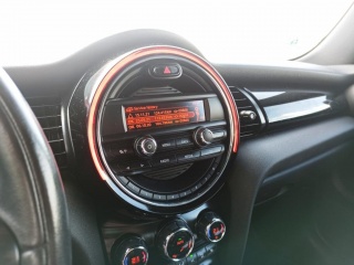 https://www.evidenceautobazaru.cz/data/2023_01_02/imgs/7304_kbg2t.jpg