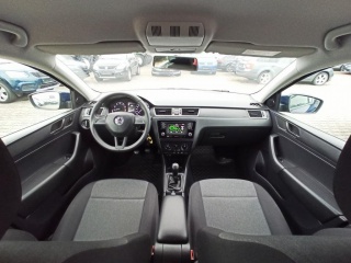 https://www.evidenceautobazaru.cz/data/2023_01_02/imgs/7322_2luwn.jpg