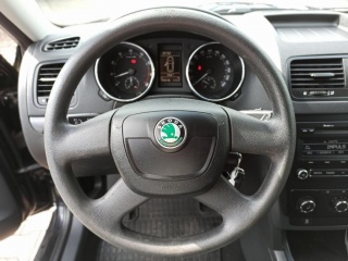 https://www.evidenceautobazaru.cz/data/2023_01_02/imgs/7323_0s06u.jpg