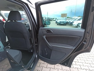 https://www.evidenceautobazaru.cz/data/2023_01_02/imgs/7323_u9pql.jpg