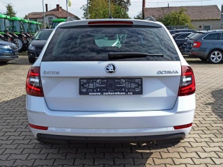 https://www.evidenceautobazaru.cz/data/2023_01_02/imgs/7328_2ihi2.jpg