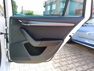 https://www.evidenceautobazaru.cz/data/2023_01_02/imgs/7328_uu7k3.jpg