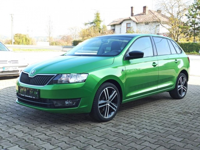 Škoda Rapid SPCB 1.2TSi 4.VÁLEC XENONY PAN