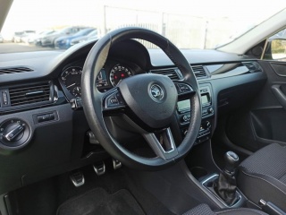 https://www.evidenceautobazaru.cz/data/2023_01_02/imgs/7338_z8l8p.jpg