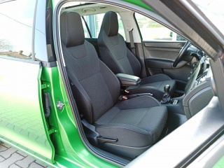 https://www.evidenceautobazaru.cz/data/2023_01_02/imgs/7338_9ebxc.jpg