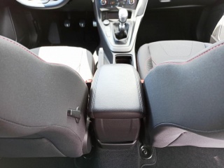 https://www.evidenceautobazaru.cz/data/2023_01_02/imgs/7353_64d0z.jpg