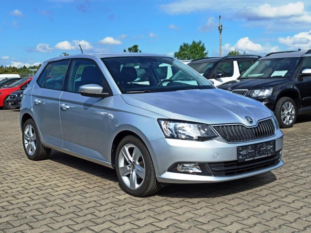 Škoda Fabia 1.2TSi 4.VÁLEC 66KW KLIMA VÝHŘ