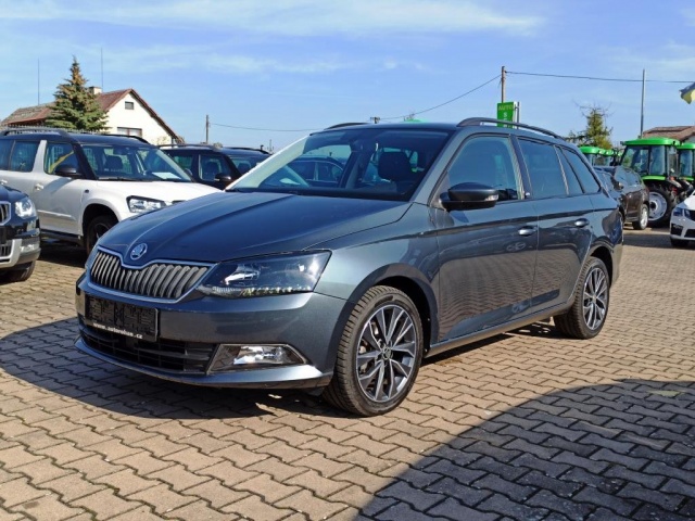 https://www.evidenceautobazaru.cz/data/2023_01_02/imgs/7370_yrwa1.jpg