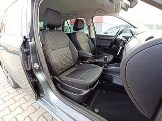 https://www.evidenceautobazaru.cz/data/2023_01_02/imgs/7370_6dqzi.jpg