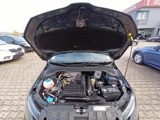 https://www.evidenceautobazaru.cz/data/2023_01_02/imgs/7370_fmuvf.jpg