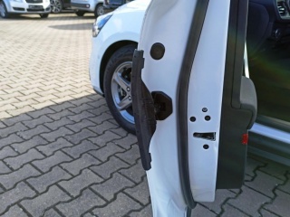 https://www.evidenceautobazaru.cz/data/2023_01_02/imgs/7377_5kvhk.jpg