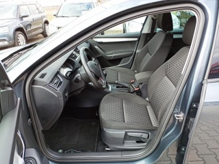 https://www.evidenceautobazaru.cz/data/2023_01_02/imgs/7382_oaxm5.jpg