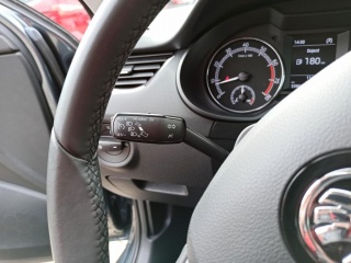 https://www.evidenceautobazaru.cz/data/2023_01_02/imgs/7382_fymx8.jpg