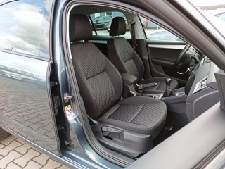 https://www.evidenceautobazaru.cz/data/2023_01_02/imgs/7382_tdygg.jpg
