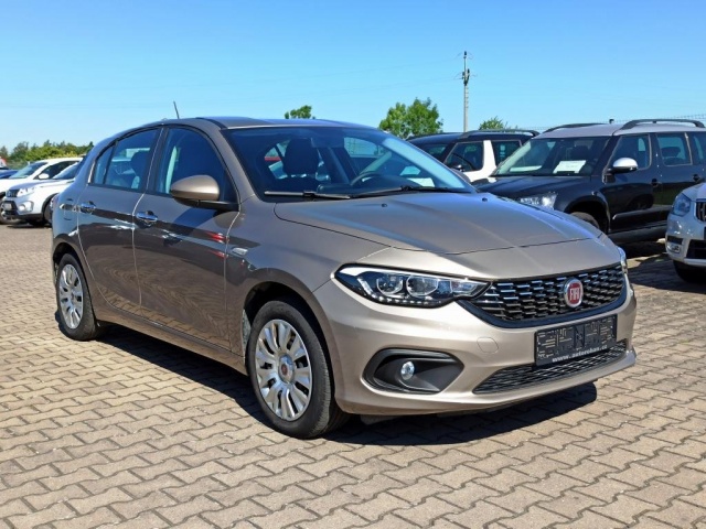 Fiat Tipo 1.4T Jet 88KW TEMPOMAT KAMERA 