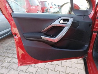 https://www.evidenceautobazaru.cz/data/2023_01_02/imgs/7398_zrwwj.jpg
