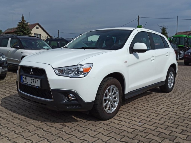Mitsubishi ASX 1.8Di D 110KW 4x4 TEMPO VÝHŘEV