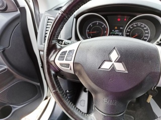 https://www.evidenceautobazaru.cz/data/2023_01_02/imgs/7408_izbyk.jpg