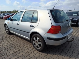 https://www.evidenceautobazaru.cz/data/2023_01_02/imgs/7403_blhkl.jpg
