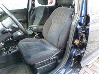 https://www.evidenceautobazaru.cz/data/2023_01_17/imgs/8519_uxs2n.jpg