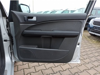 https://www.evidenceautobazaru.cz/data/2023_01_19/imgs/8558_tbnbt.jpg