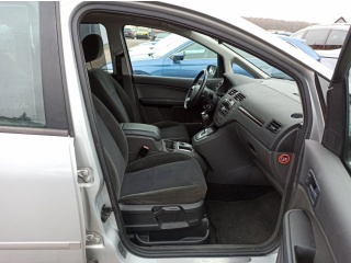 https://www.evidenceautobazaru.cz/data/2023_01_19/imgs/8558_9tuv6.jpg
